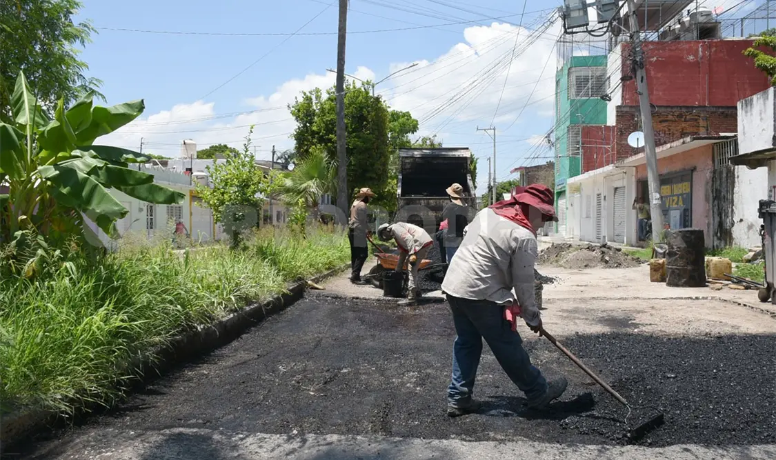 Una estrategia que busca devolver la paz a la ciudadanía mediante la rehabilitación y construcción de vialidades. Diego Pérez / CP