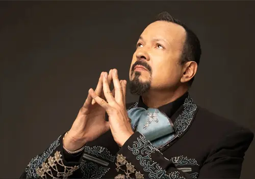 Pepe Aguilar actuó en evento benéfico Pepe Aguilar actuó en evento benéfico