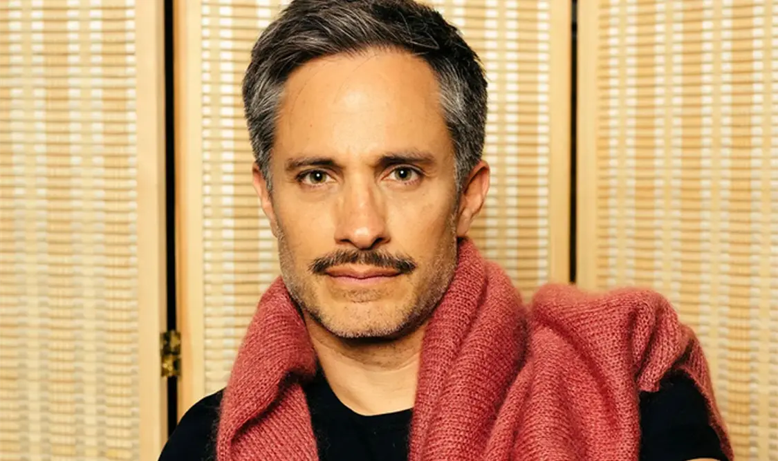 Gael García recibe distinción en Francia