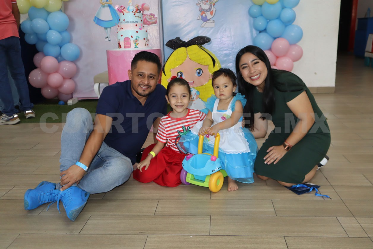 Anya en el País de las Maravillas