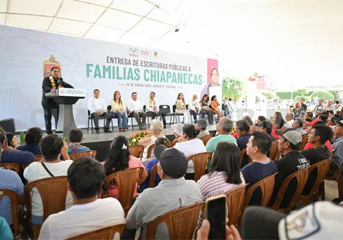 Reconoce Moreno Guill&eacute;n certeza jur&iacute;dica a familias