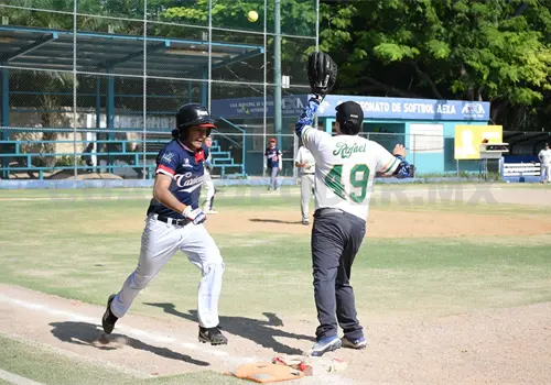 Contin&uacute;a la actividad de la Liga Municipal