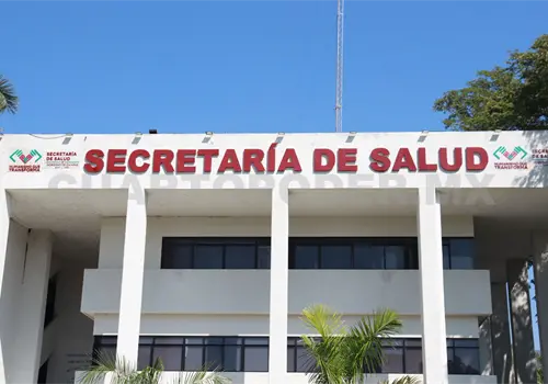 Afecta accidente vial a personal de vacunaci&oacute;n