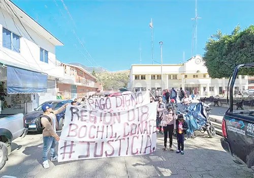 Se unen a paro nacional educadores de Chiapas