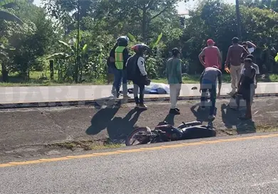 Muere al accidentarse en su motocicleta Muere al accidentarse en su motocicleta
