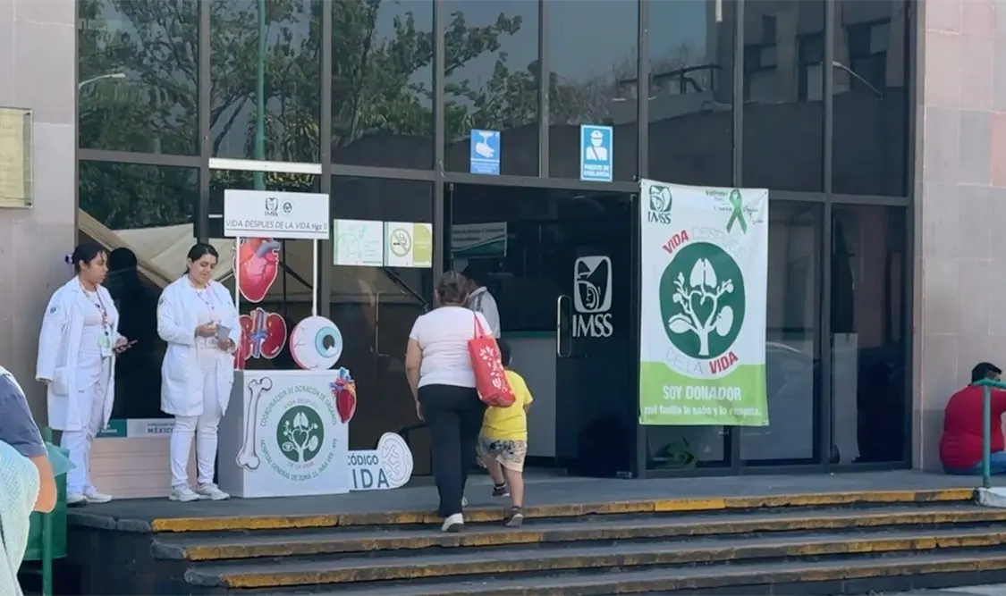 Kershenobich indicó que México busca el estado de liberación del sarampión. Cortesía