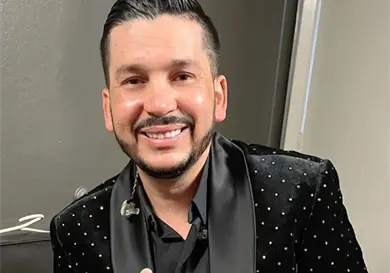 Luis &Aacute;ngel teme viajar en avi&oacute;n