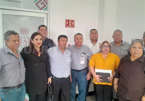 Piden derechohabientes Issste soluci&oacute;n a carencias