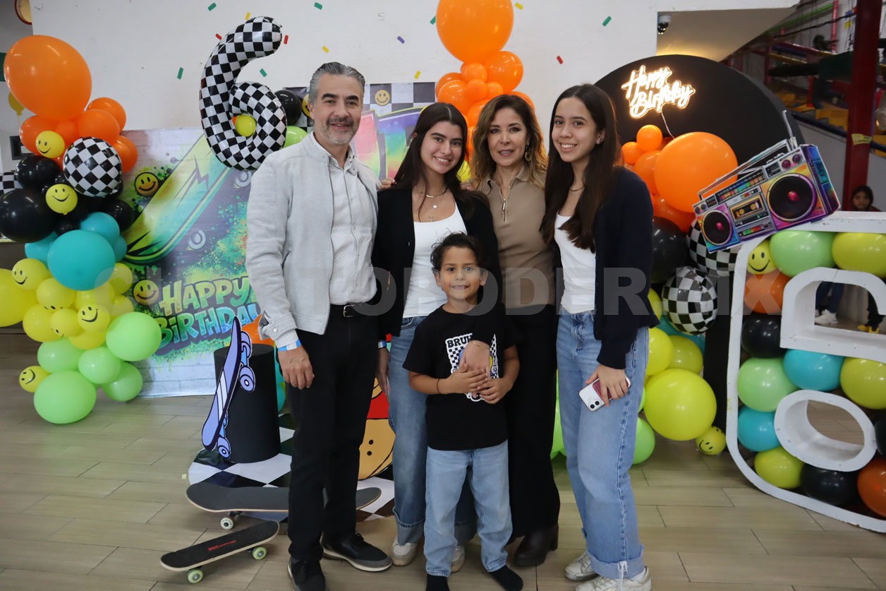 Juan Pablo cumplió años