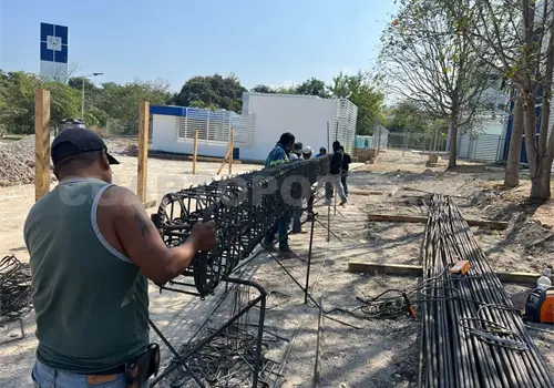 Avanzan en trabajos de edificios de Medicina Avanzan en trabajos de edificios de Medicina