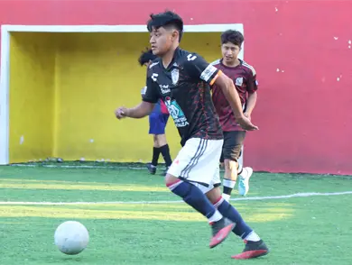 Hull City FC tuvo m&aacute;s garra que Leones Negros 