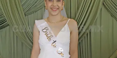 Diana despide su soltería Diana despide su soltería