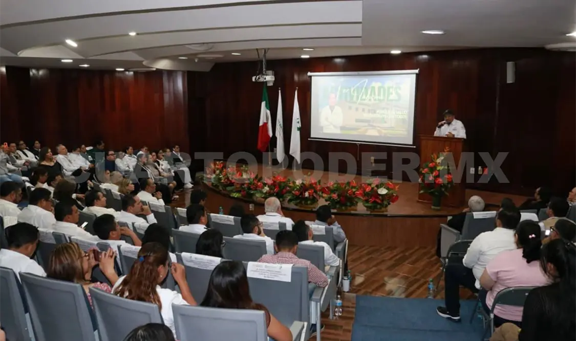 Durante el evento, se destacó el fortalecimiento de los servicios médicos de alta especialidad y tercer nivel. Cortesía