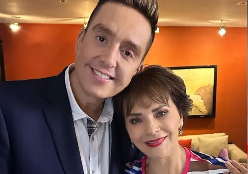 Alex Bisogno explota contra Chapoy Alex Bisogno explota contra Chapoy