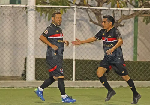 Recursos Humanos Salud levanta el título Recursos Humanos Salud levanta el título