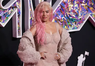 Karol G se cura mal de amores Karol G se cura mal de amores