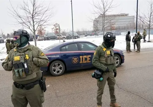 Trump envía al zar fronterizo a Minnesota Trump envía al zar fronterizo a Minnesota