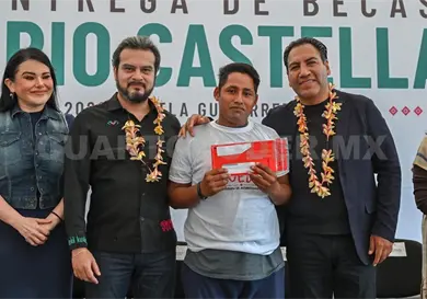 Entrega ERA en Tuxtla becas Rosario Castellanos Entrega ERA en Tuxtla becas Rosario Castellanos