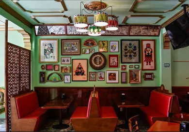 Masiosare, una neocantina en Coyoacán Masiosare, una neocantina en Coyoacán