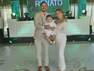 El peque&ntilde;o Renato fue bautizado