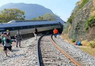 Detiene policía a maquinista del Tren interoceánico Detiene policía a maquinista del Tren interoceánico