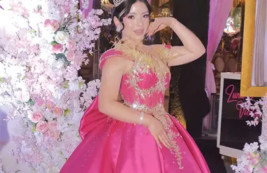 Una incre&iacute;ble velada para Luna