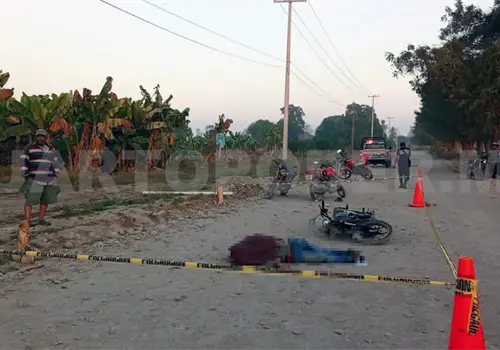 Muere al derrapar su motocicleta en camino Muere al derrapar su motocicleta en camino