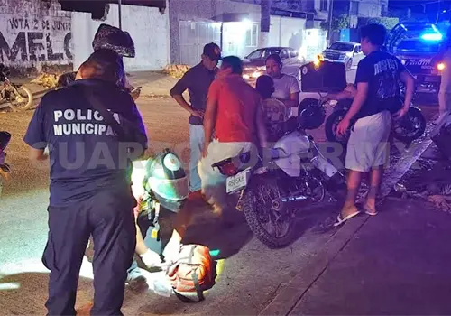 Embiste a motorista y se da a la fuga Embiste a motorista y se da a la fuga