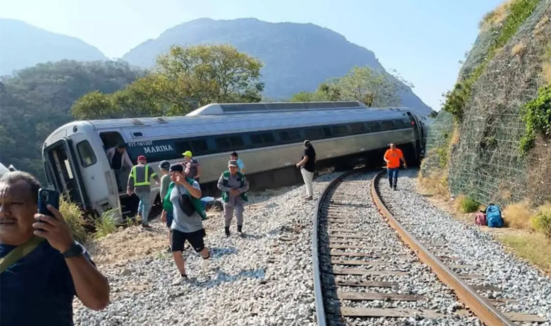 Transporte no contaba con velocímetro, señala dictamen de la FGR. Cortesía