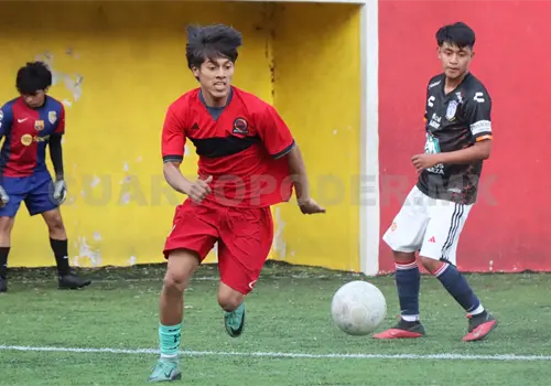 Deportivo Rayo manda en el Torneo Supremo