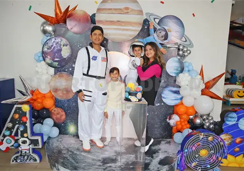 Aldo cumple a&ntilde;os en el espacio