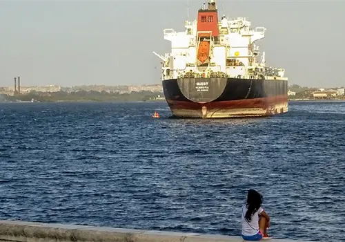 Trump busca bloquear el abasto de petróleo a Cuba Trump busca bloquear el abasto de petróleo a Cuba