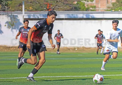 Alexander Medina apunta a lo más alto Alexander Medina apunta a lo más alto