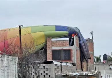 Aterrizan de emergencia tres globos aerost&aacute;ticos