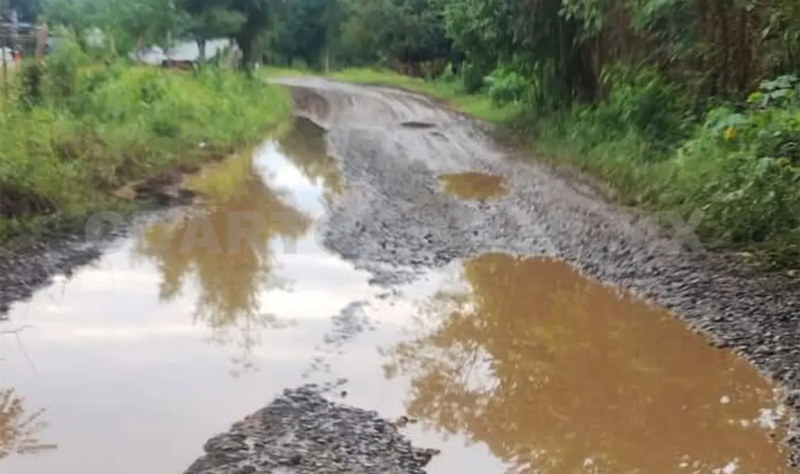 Señalaron su inconformidad por el tránsito constante sin medidas de precaución. Ramiro López / CP