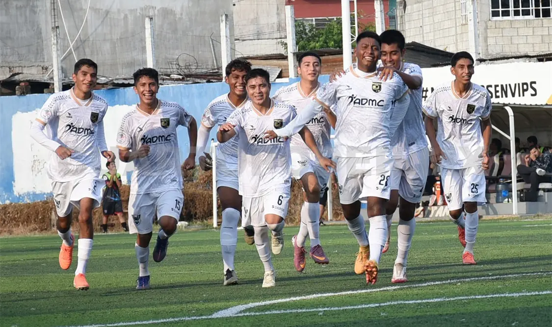 Concentrado en regresar a la senda del triunfo, Pavones ADMC cerró su preparación para recibir a Pijijiapan. Archivo/CP