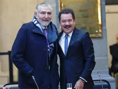 Mier asume liderazgo de senadores de Morena