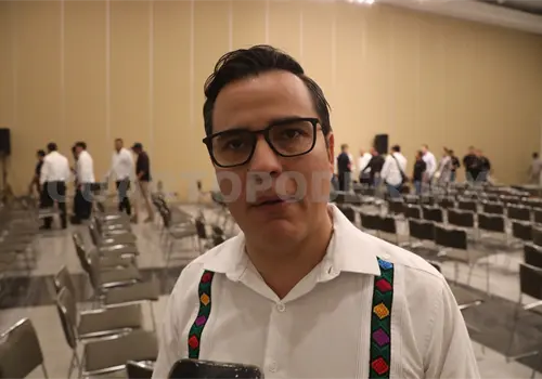 Busca Berrioz&aacute;bal concretar sede Unicach