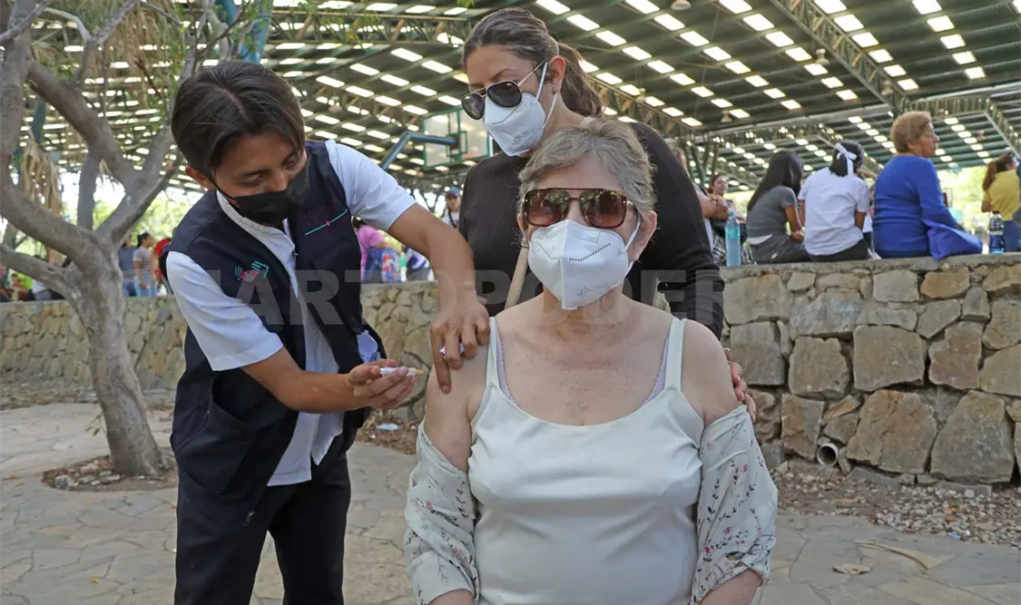Se ha trazado la meta de vacunar a la ciudad en un mes. Carlos López / CP