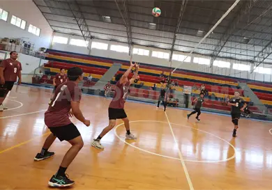 Canelos Boy lidera la tabla general varonil