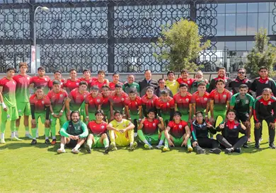 Medina destaca con la selecci&oacute;n nacional