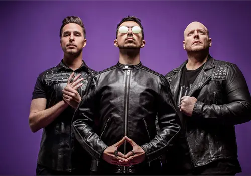 Grupo futurista que a&ntilde;ora el pasado