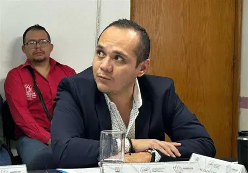 Detienen a excolaborador de Cuauht&eacute;moc Blanco