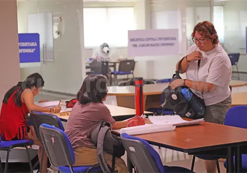 Se necesitan m&aacute;s mujeres en las ciencias