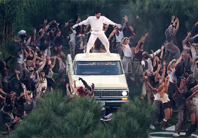 Trump le tira al medio tiempo de Bad Bunny Trump le tira al medio tiempo de Bad Bunny