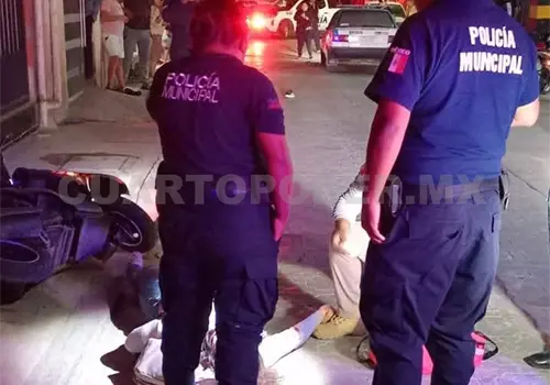 Queda contusionada al estamparse en taxi