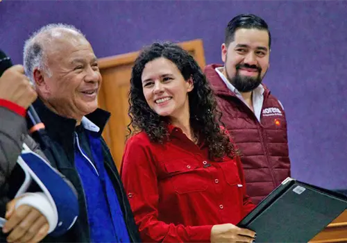 Rechaza l&iacute;der de Morena acuerdo de plurinominales