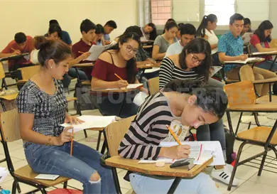 Pueden estudiantes realizar estancias en otros pa&iacute;ses