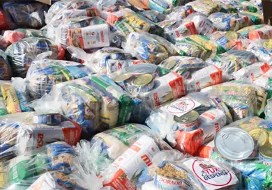 Brindan alimentos a m&aacute;s de 200 escuelas