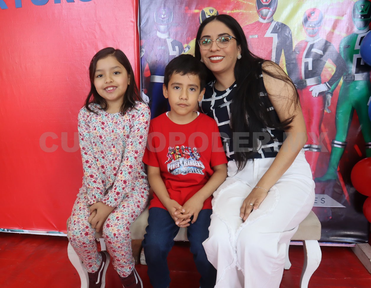 Leandro y su fiesta n&uacute;mero 8